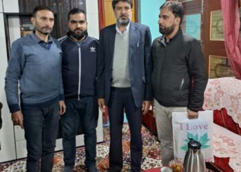 NHM Association Meets MLA Karnah to Discuss Transfer Policy for Employees