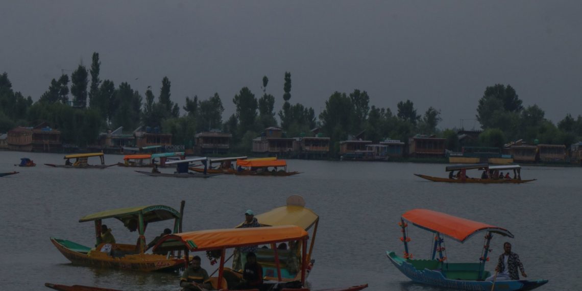 Below sub-zero temp in Kashmir, wet spell likely from tomorrow