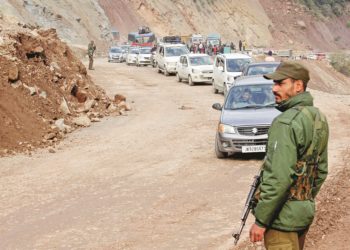 One-way traffic restored on Srinagar-Jammu highway