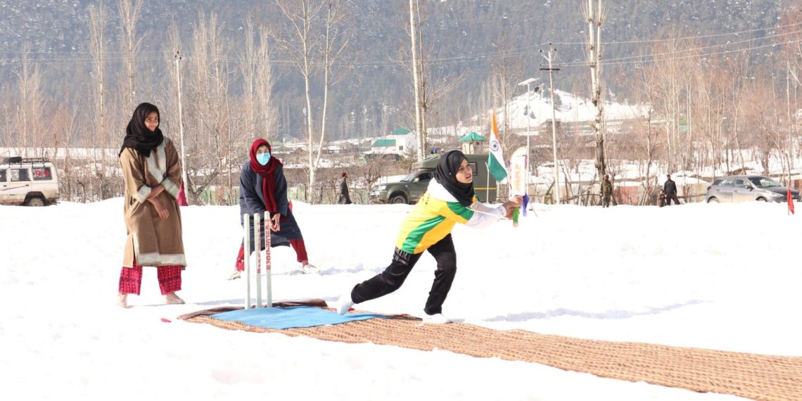 Indian Army organises Women’s Snow Cricket Tournament in Kupwara