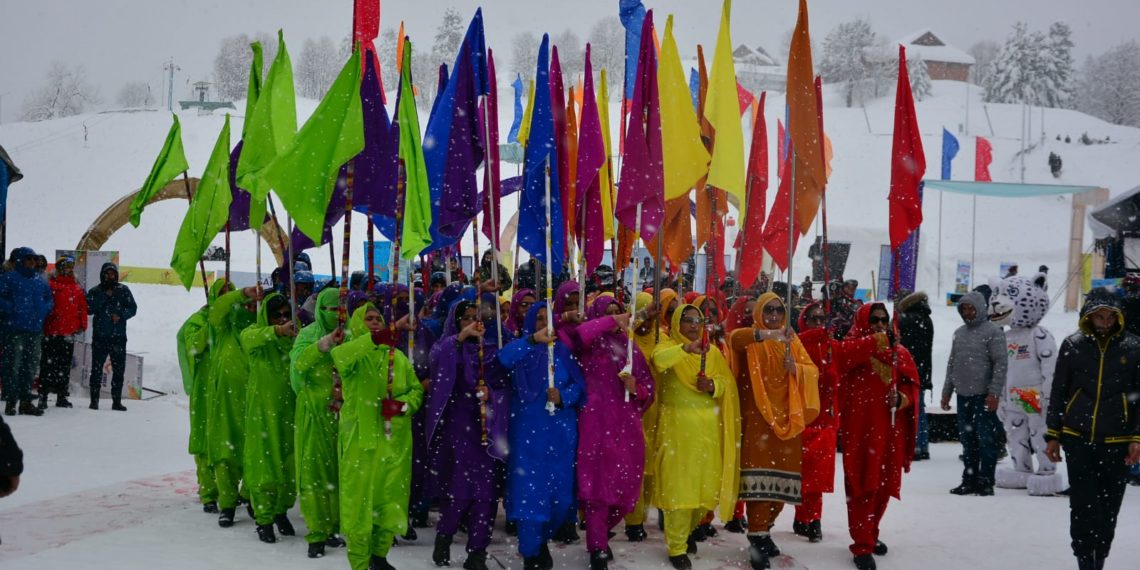“Experience the Thrill of Winter Sports and Warm Hospitality in Jammu Kashmir: Join Us for Alpine Ski, Nordic Ski, Snow Mountaineering Competitions, and More!” – LG Sinha