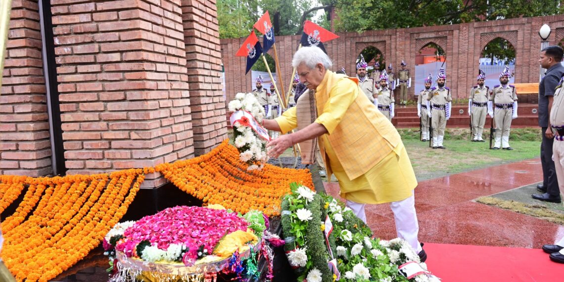 LG Manoj Sinha inaugurates Balidan Stambh in Srinagar