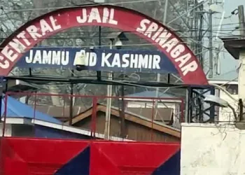 CIK & SIA of J&K Police seize digital devices during searches at Srinagar Central Jail