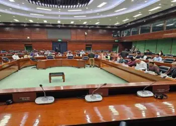 JPC clears Waqf (Amendment) Bill, approves 14 amendments