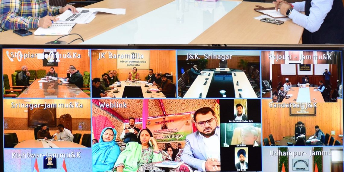 Chief Secretary orders establishment of district control rooms, calls for serious efforts from Prabhari Officers and district administrations