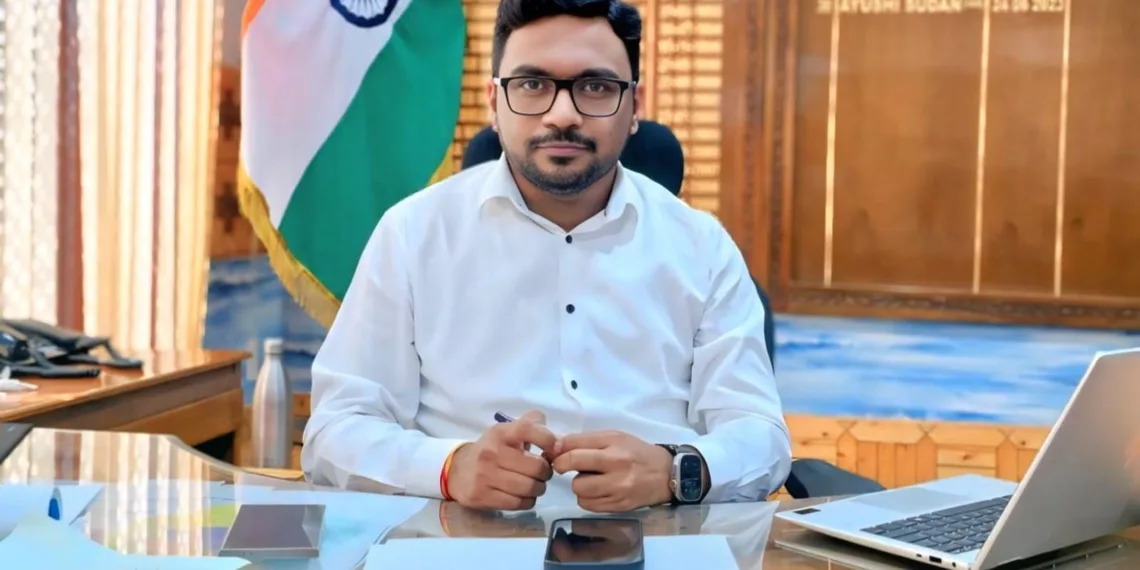 DC Kupwara extends New Year greetings