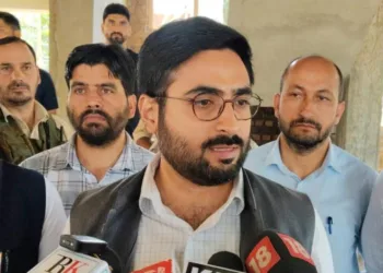 Srinagar Traffic Decongestion Plan to Be Finalised Within 10 Days: DC Srinagar Akshay Labroo