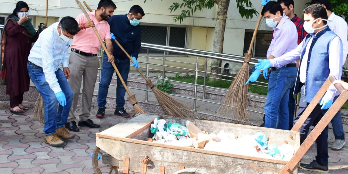 DIPR conducts cleanliness drive to promote Swachhata Hi Sewa campaign
