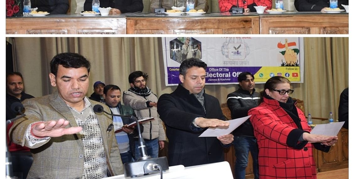 Div Com Kashmir encourages citizens to vote in upcoming elections for vibrant, healthy democracy