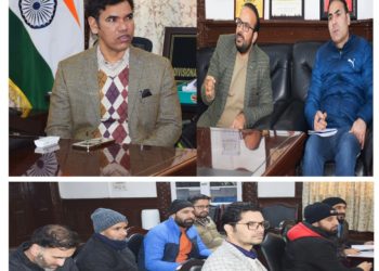 In-situ eco-development of Dal hamlets: Div Com reviews execution of projects