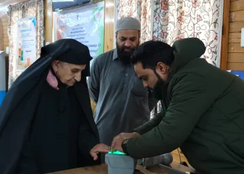 DoPPW conducts Digital Life Certificate campaign in Srinagar
