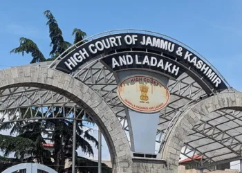 J&K High Court Orders Major Reshuffle of Judicial Officers Across UT