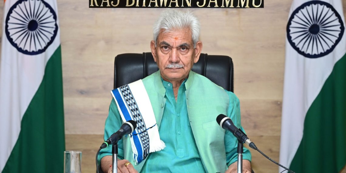 “Awaam Ki Awaaz”  Lt Governor shares inspiring stories of Change-makers