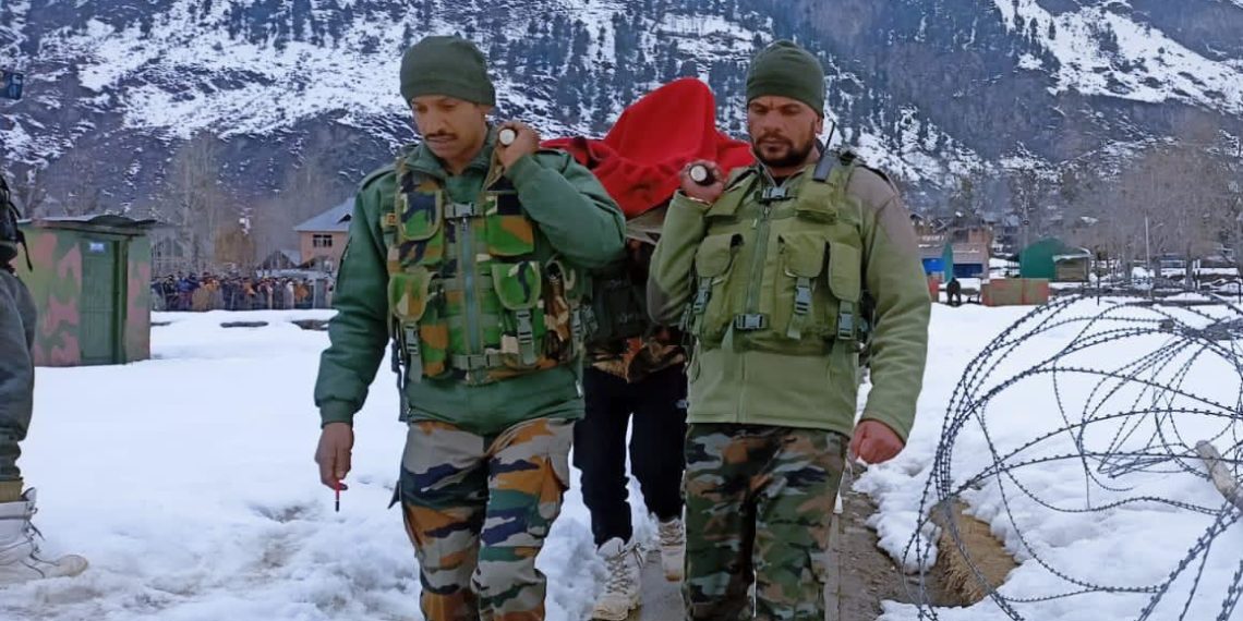 Army, Air force rescue pregnant woman in distress from remote LoC village in Kishtwar  