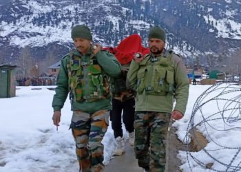 Army, Air force rescue pregnant woman in distress from remote LoC village in Kishtwar  