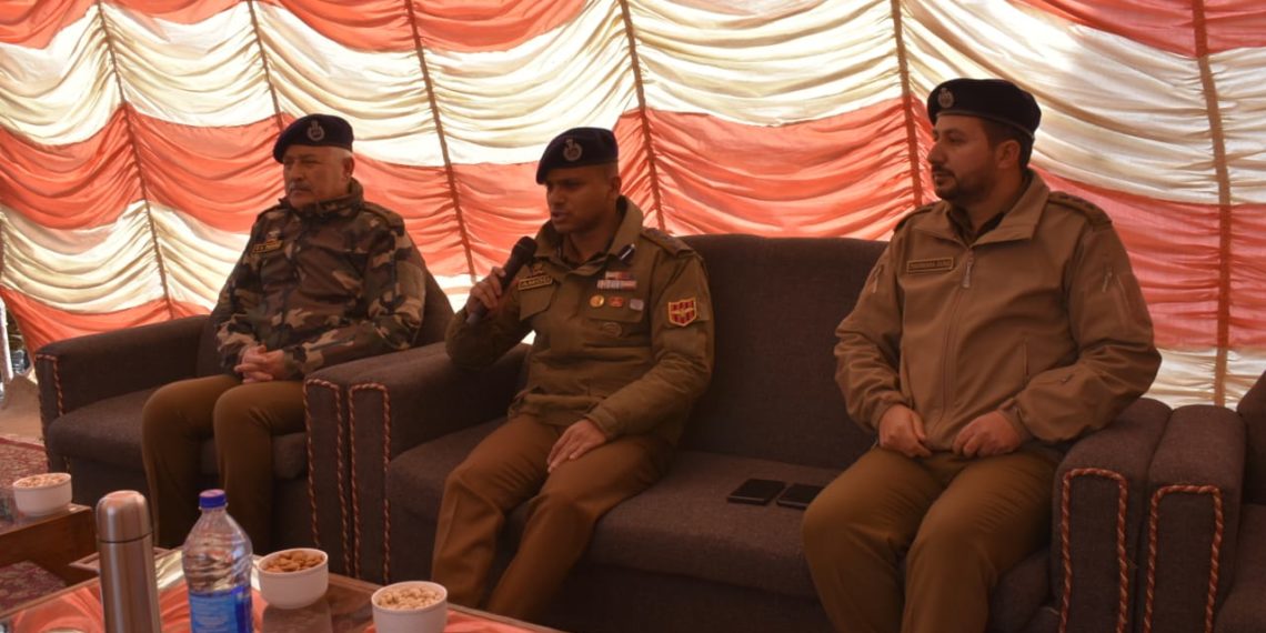 SSP Baramulla visits District Police Lines