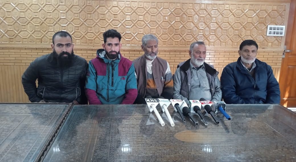 کرناہ میں مادری زبان کے حوالے سے عالمی دن منایا گیا