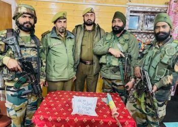 In another breakthrough Joint forces of Baramulla Police and Army Dagger Division recovered approx. 1Kg (with packing) of Narcotics from Churanda Uri near LoC worth Crores.