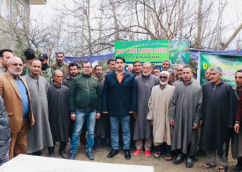 PM Modi lauds the FPO initiative of District Srinagar for Nadru cultivation in Dal Lake in his Mann Ki Baat Radio Address