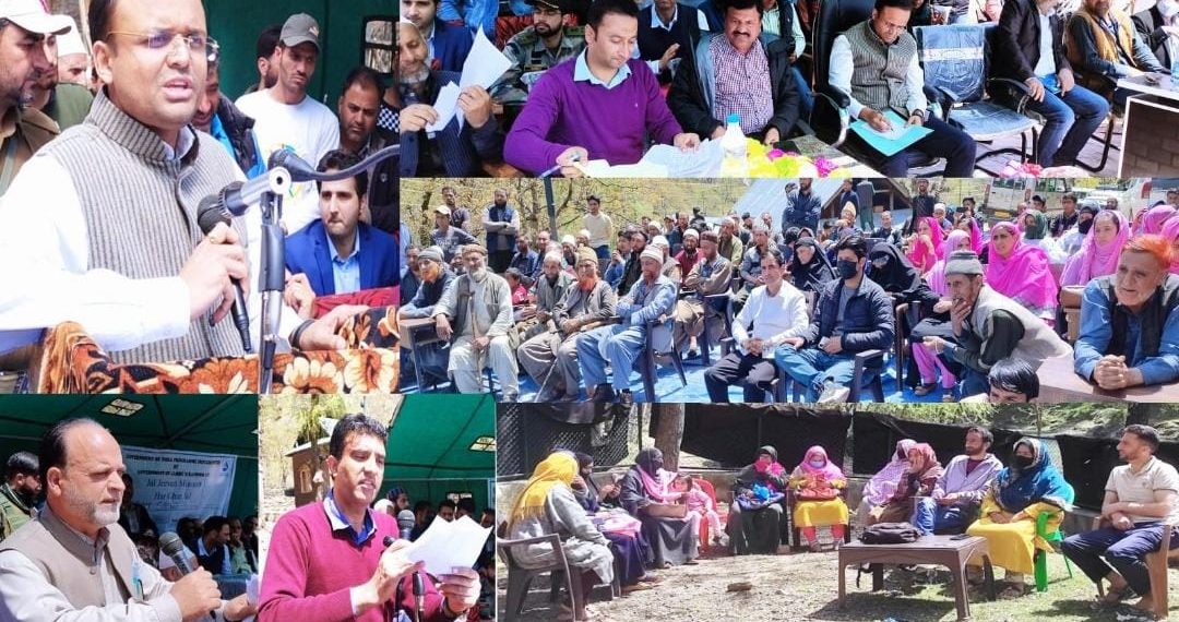 DDC Kupwara chairs Gram Sabha at Manigah Hyhama for GPDP preparation