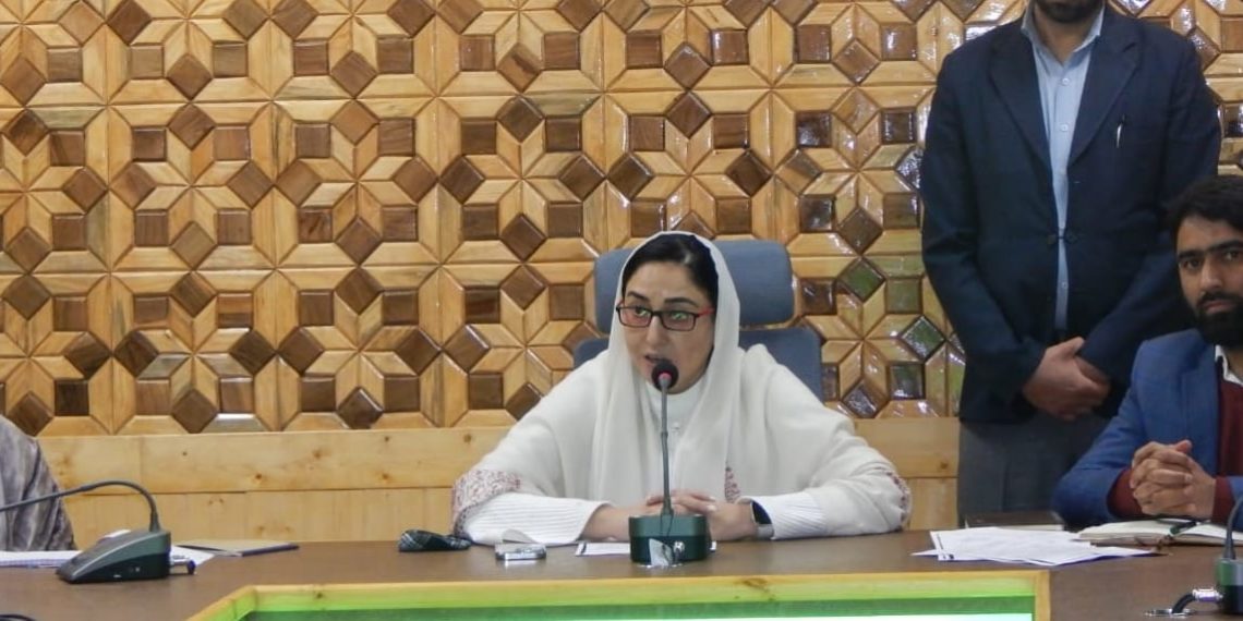 Dr Darakhshan reviews progress of District Verification Teams for take-over of Waqf notified  properties