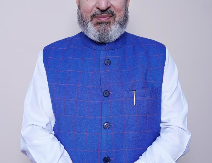 Syed Mohammad Altaf Bukhari congratulates J&K candidates for cracking the UPSC exams