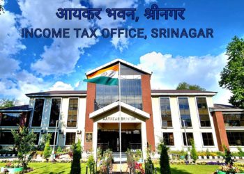 INCOME TAX DEPARTMENT FILES F.I.Rs. AGAINST C.A. AND 404 OTHER PERSONS OF J&K IN BOGUS REFUND CASES