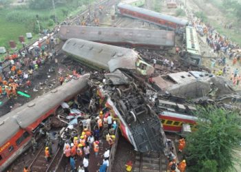 233 killed, around 900 injured in Odisha triple train crash