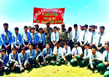 TREE PLANTATION DRIVE ORGANISED ARMY