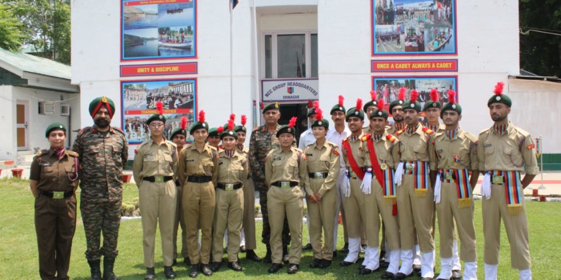 Maj Gen PS Sehrawat ADG (B) SM ** Visits NCC Group HQ Srinagar