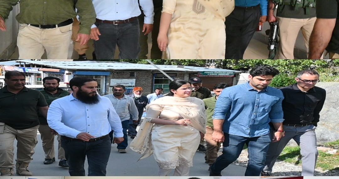 ڈی سی کپوارہ آیوشی سوڈان نے ایس ڈی ایچ تنگدھر کا دورہ کیا۔