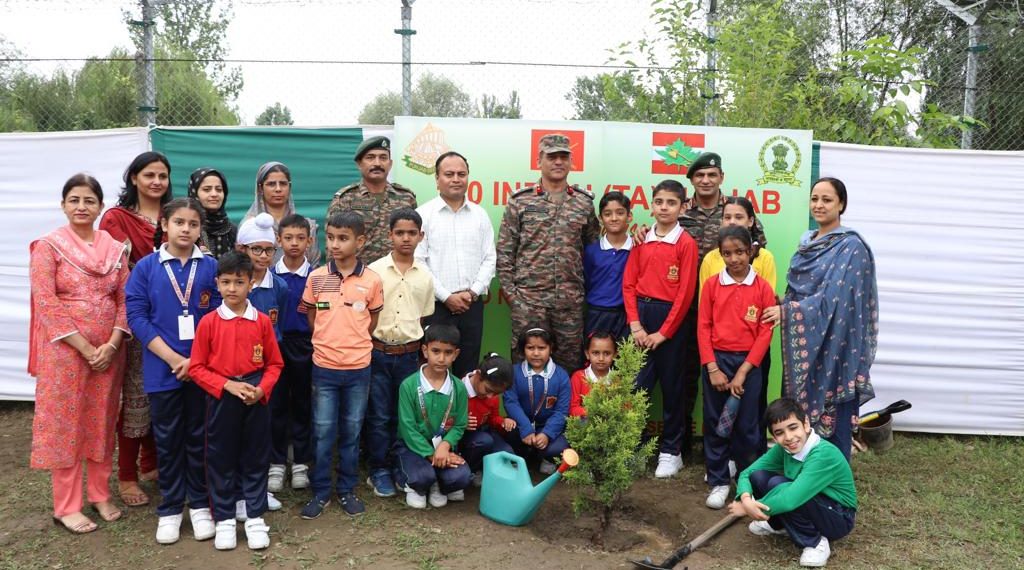 The troops from Chinar Corps under the aegis of 31 Sub Area carried out plantation drive at Army Public School Srinagar : ON THE OCCASION OF WORLD NATURE CONSERVATION DAY 2023