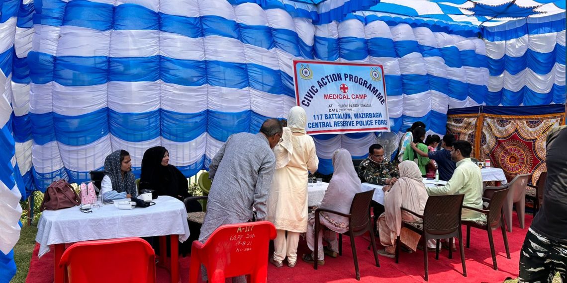 117 BATTALION CRPF : serving the local community by organizing a remarkable medical camp at the campus of the Muslim Public High School in Kursoo, Rajbagh, Srinagar.