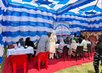 117 BATTALION CRPF : serving the local community by organizing a remarkable medical camp at the campus of the Muslim Public High School in Kursoo, Rajbagh, Srinagar.
