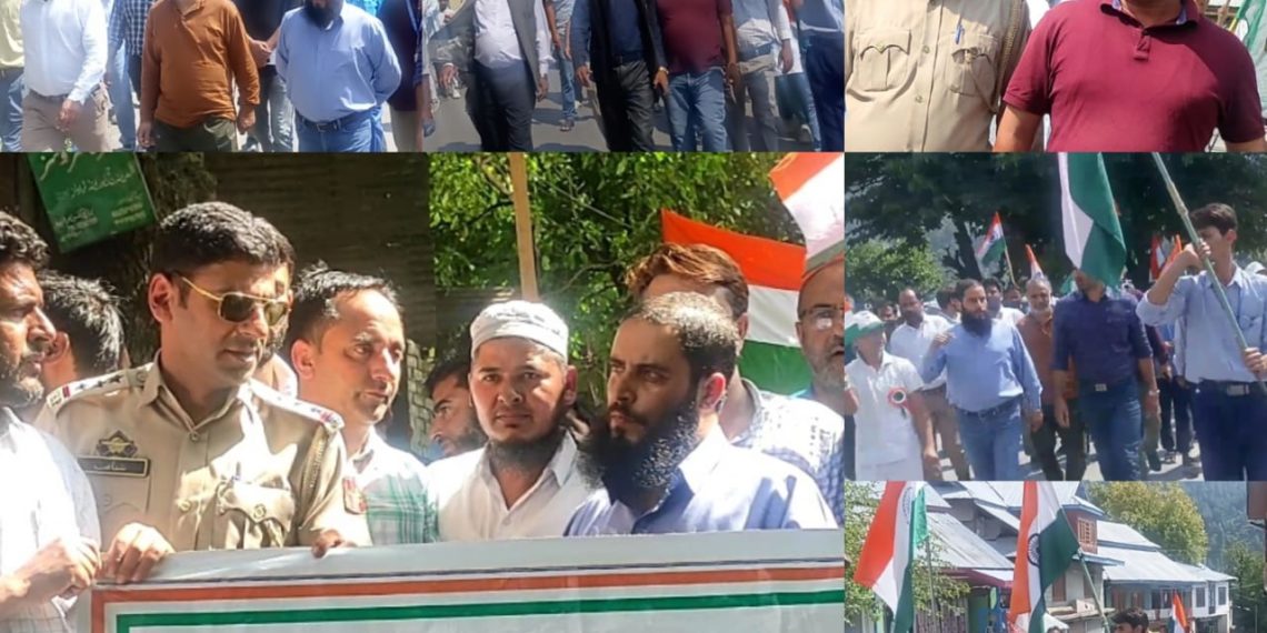 میری میری مٹی میرا دیش  کرناہ انتظامیہ نے ترنگا ریلی کا انعقاد کیا