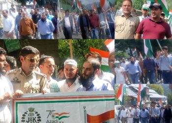 میری میری مٹی میرا دیش  کرناہ انتظامیہ نے ترنگا ریلی کا انعقاد کیا