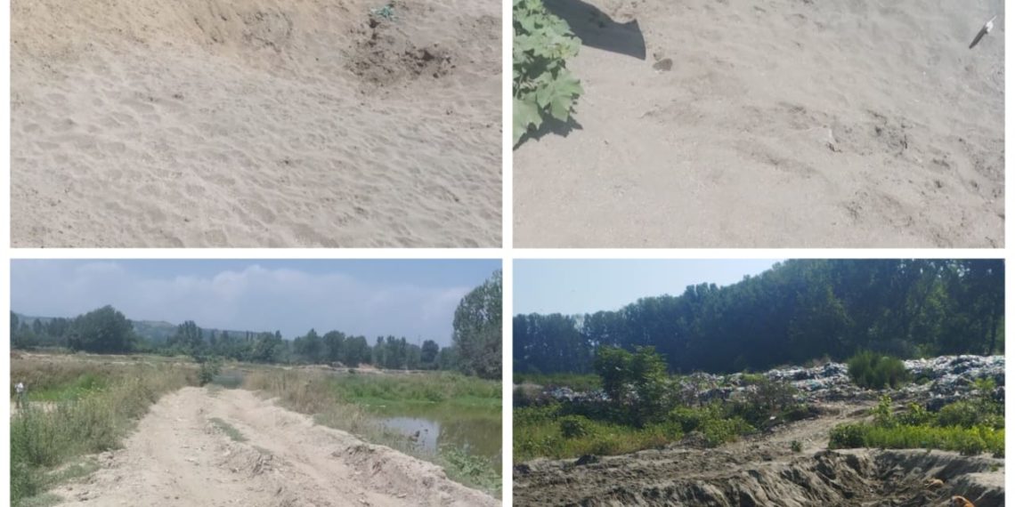 Authorities in deep slumber, Sand mining loot from depot in Jetty Baramulla