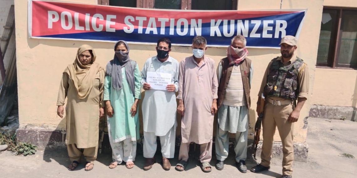 Inter-distt Fake marriage holding nexus busted in Kunzer baramulla