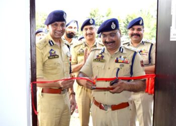 DGP visits Rajouri; Inaugurates JIC, CCTV Control Room