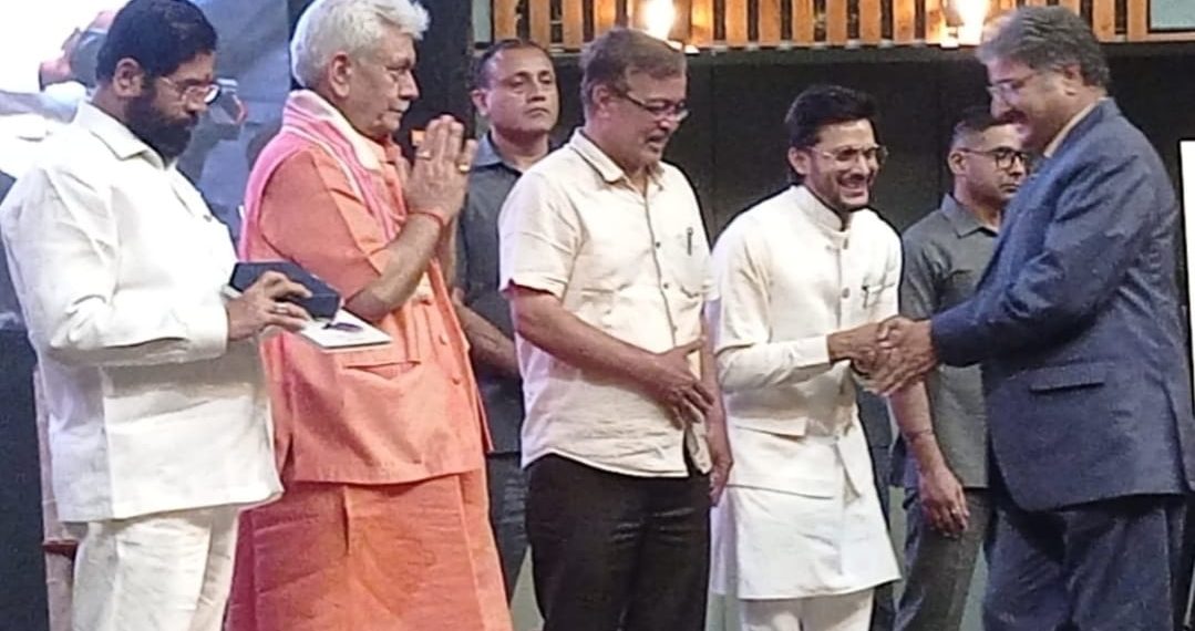 Renowned Actor, Theatre Practitioner, and Filmmaker Mushtaaque Ali Ahmad Khan Honored by Hon. Lt. Governor of J&K Sh. Manoj Sinha and Hon. Chief Minister of Maharashtra Sh. Eknath Shinde, at Sarhad’s Grand Event