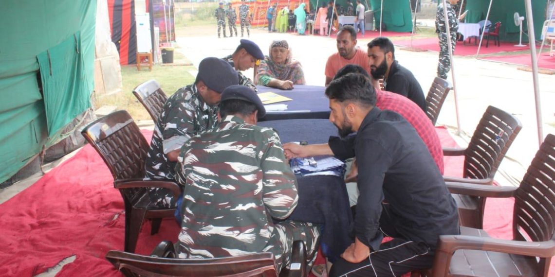 Medical Camp in Sanat Nagar by 29Bn, CRPF
