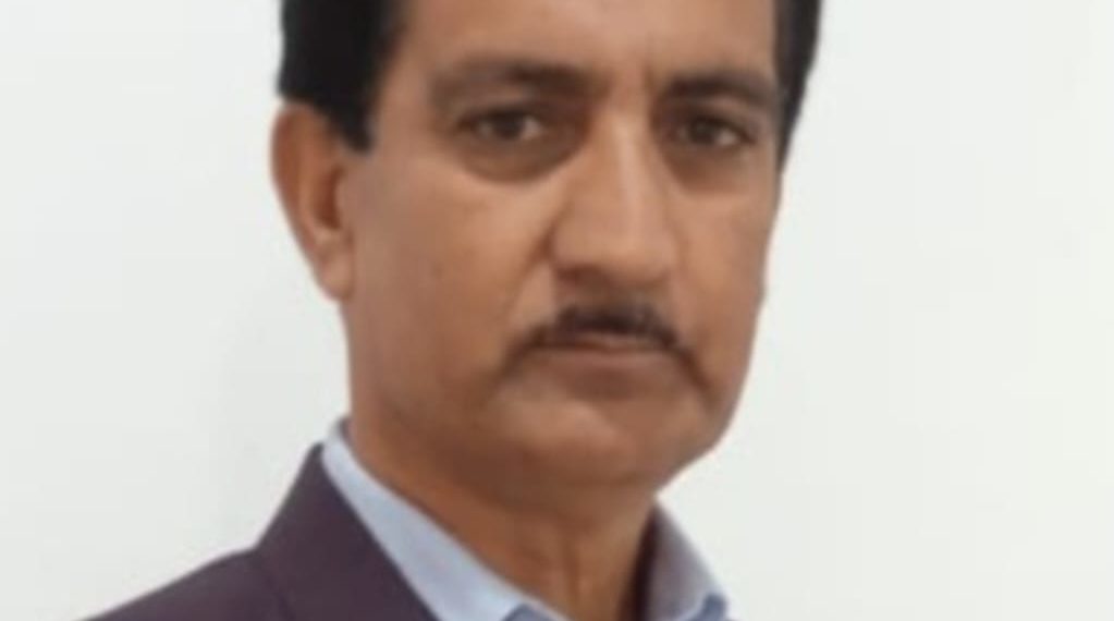 District President BJP Ganderbal Greets People For BJP’s ‘Magnificent Victory’