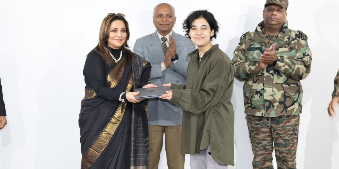 Dr. Mehnaaz Nadiadwala: A Remarkable Film Producer, Philanthropist, and Activist gifted 16 high-end laptops and tablet PCs to school students