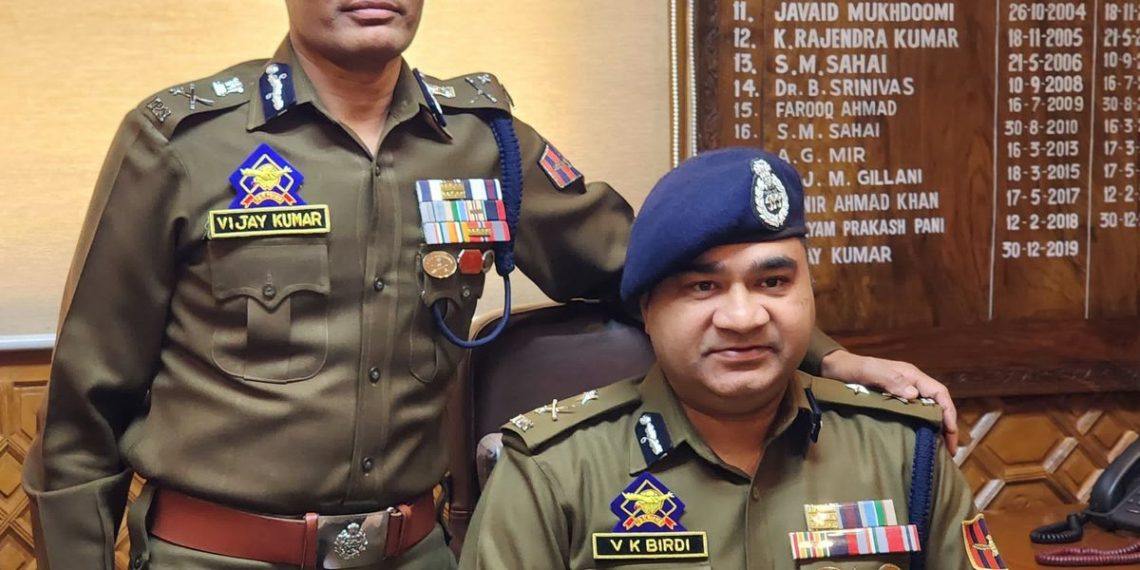 Vidhi Kumar Birdi assume charge of IGP Kashmir
