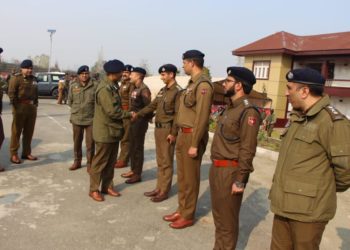DGP J&K visits Kulgam, reviews Security scenario of the District; Chairs high level meeting of Police, Army and CAPFs officers