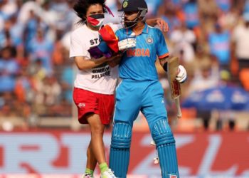 Case registered against man who entered field during India-Australia World Cup final match in Ahmedabad