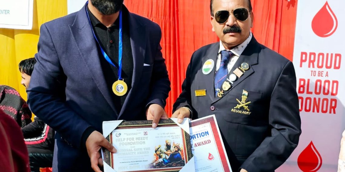 Chairman Rehmatan Lil Aalameen Foundation Sheikh Firdous Ali Receive’s National Humanity Award In Panjab