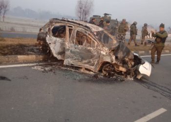 Car catches fire on highway in Kulgam, travellers safe