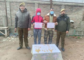 Police Arrests Two Persons In Theft Case, Stolen Gold Items Worth 12.5 Lacs Recovered In Budgam