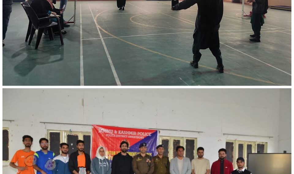Police organizes badminton tournaments for girls at GDC Pampore & Tral